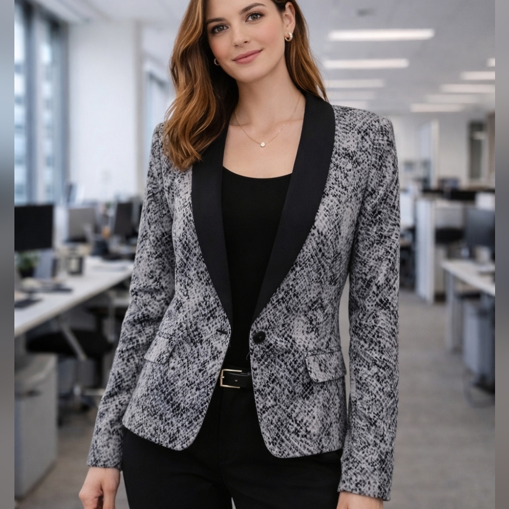 Dynamite Size XS Women’s Black Jacket - New with Tags